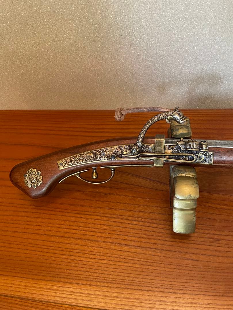 【値下げ】火縄銃（置き台付き） デニックス/Denix 模造銃(装飾品) 種子島