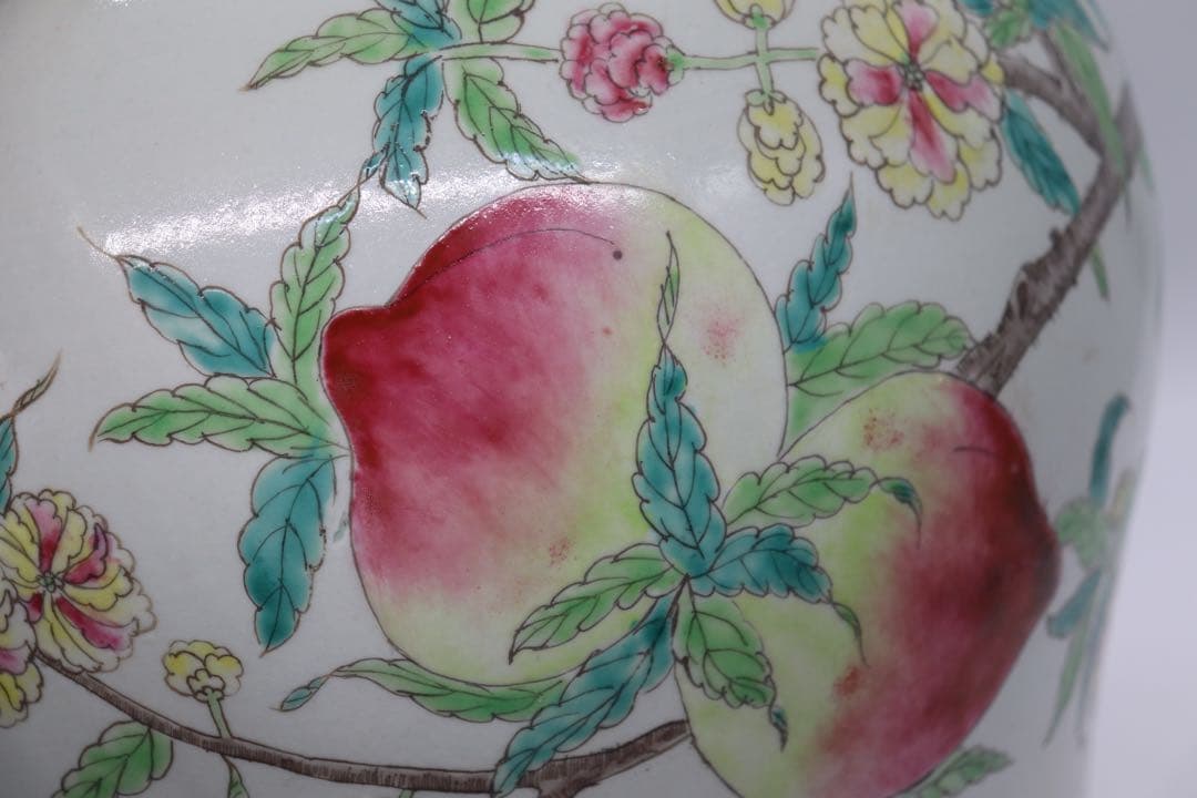 中国　粉彩桃紋大瓶　送料込み0523