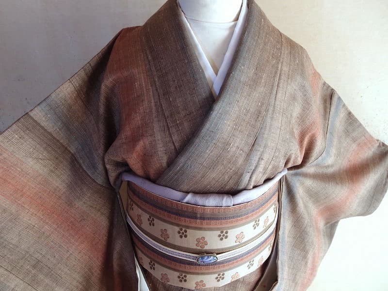 暈し織り紬着物（縦縞文）裄64,5 正絹美品