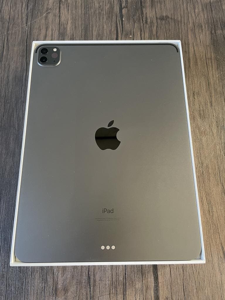 ①【美品】iPad Pro　11インチ　第3世代　Wi-Fi　128GB