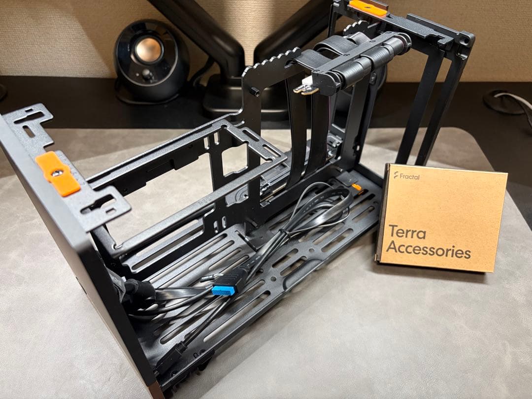 PCケース(自作PC用) fractal design terra
