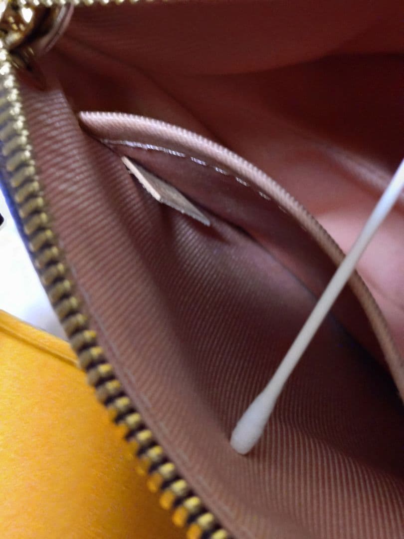 直営路面店購入　ルイヴィトン　モノグラム　ロレッタ