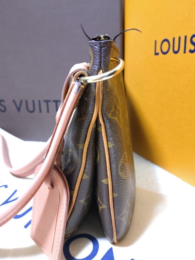 直営路面店購入　ルイヴィトン　モノグラム　ロレッタ