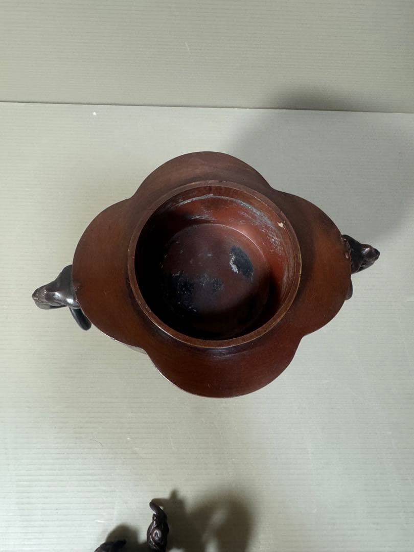 2212 骨董　大明宣徳年製銘　木瓜型　透かし文獅子摘み　香炉　時代物