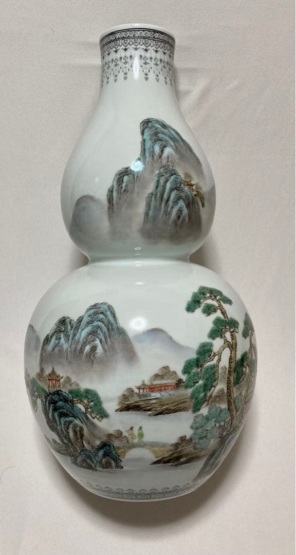 景徳鎮花瓶　中国美術　陶磁器　瓢箪型花瓶　美品　レトロ