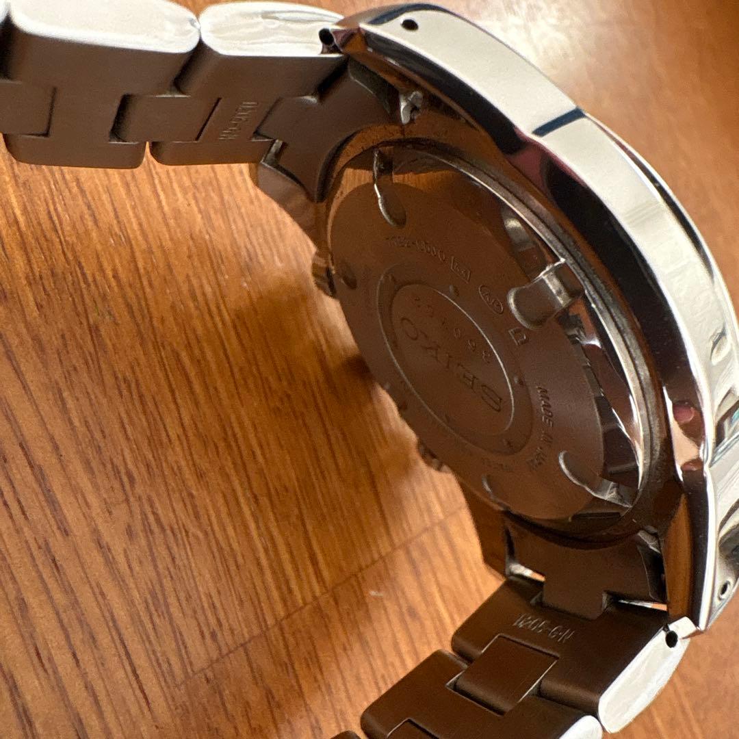 クロノグラフ 腕時計 チタン　7T92-0DJ0 セイコー　SEIKO