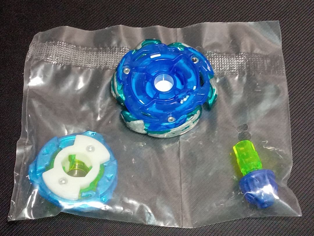 BEYBLADE X　ベイブレードX　 エアロペガサス3-70A　おまけ付き！！