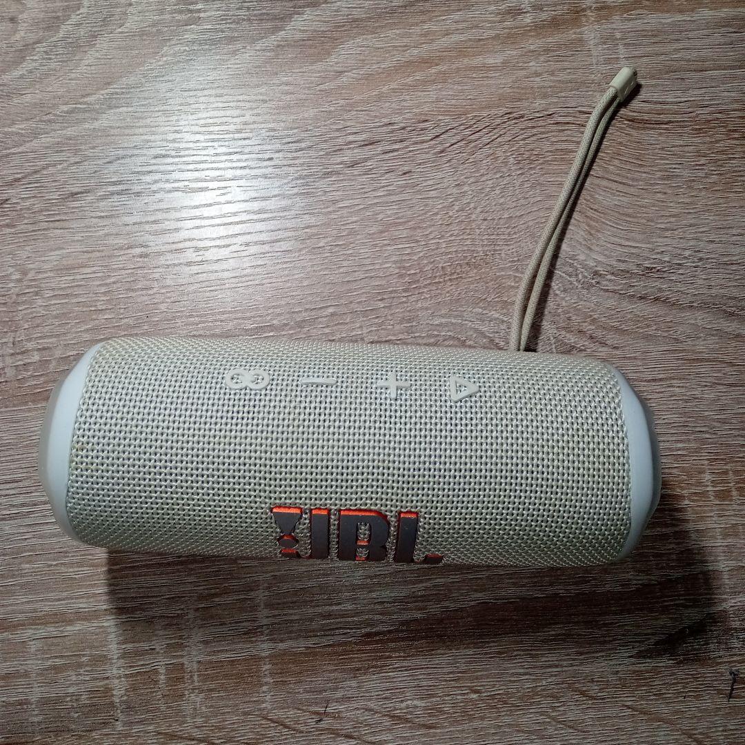 JBLflip6 白色