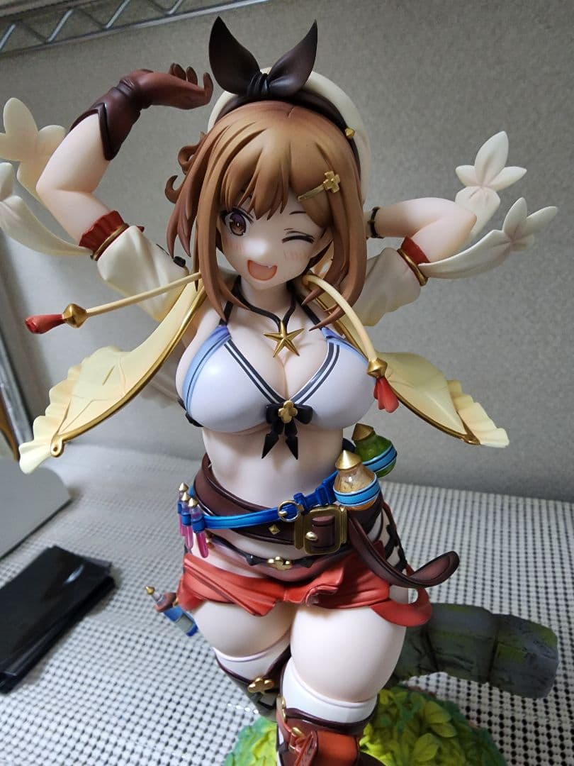 ライザのアトリエ常闇の女王と秘密の隠れ家ライザフィギュアあみあみ×AMAKUNI