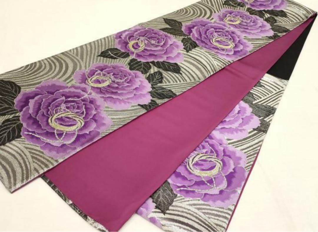 蝶の振袖セット （振袖+長襦袢+袋帯+帯締め+帯揚げ）裄68