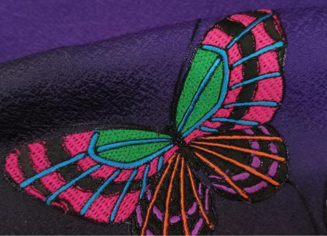 蝶の振袖セット （振袖+長襦袢+袋帯+帯締め+帯揚げ）裄68