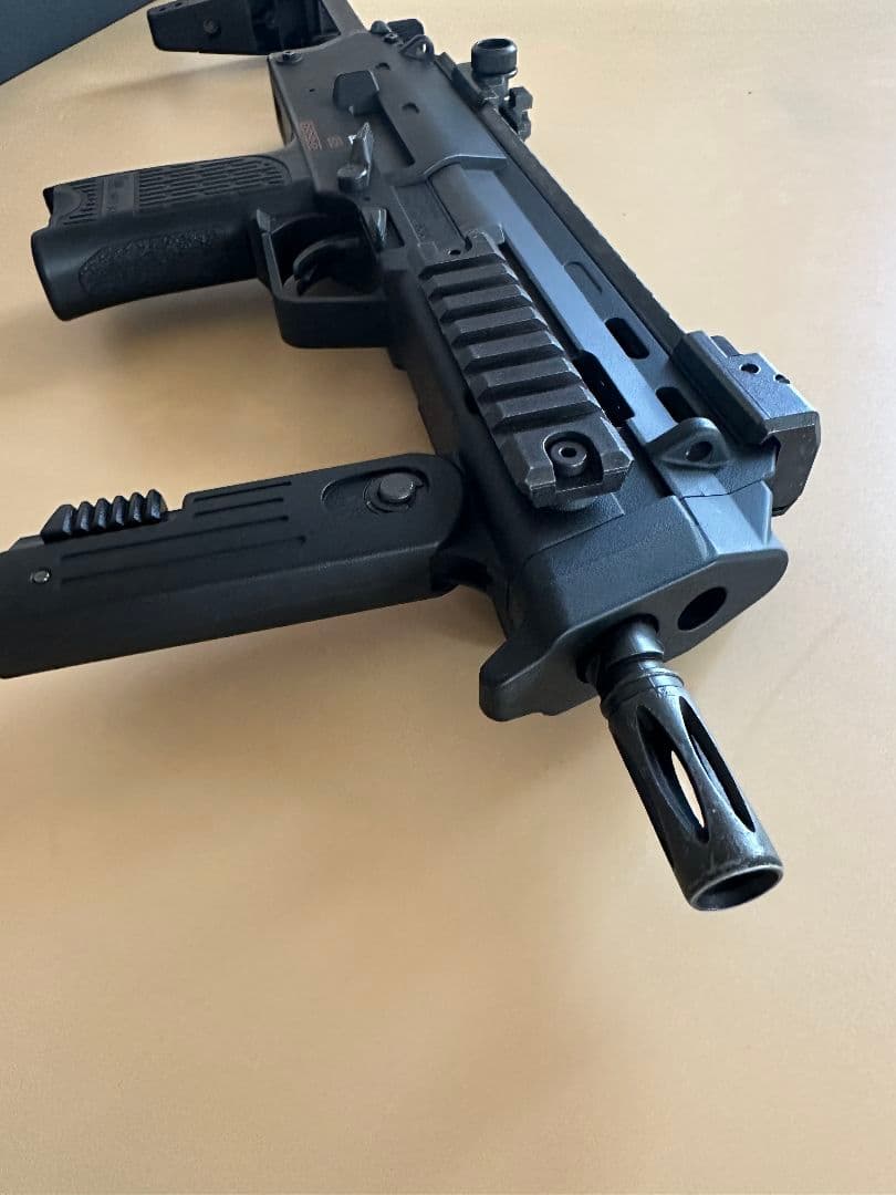 【週末セール】東京マルイ MP7A1 電動ガン ブラック