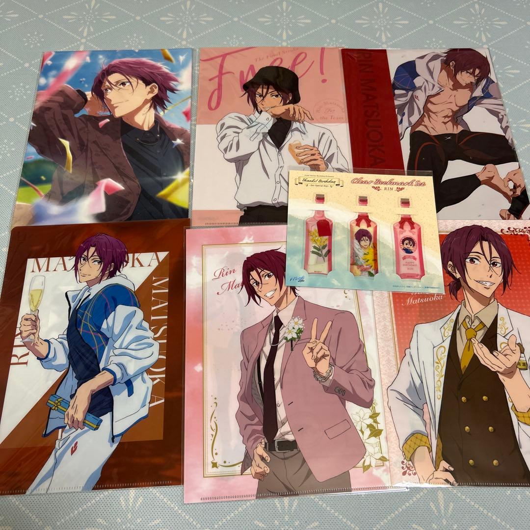 Free ショッピングバッグ ポスター付きスタンドボード クリアファイル