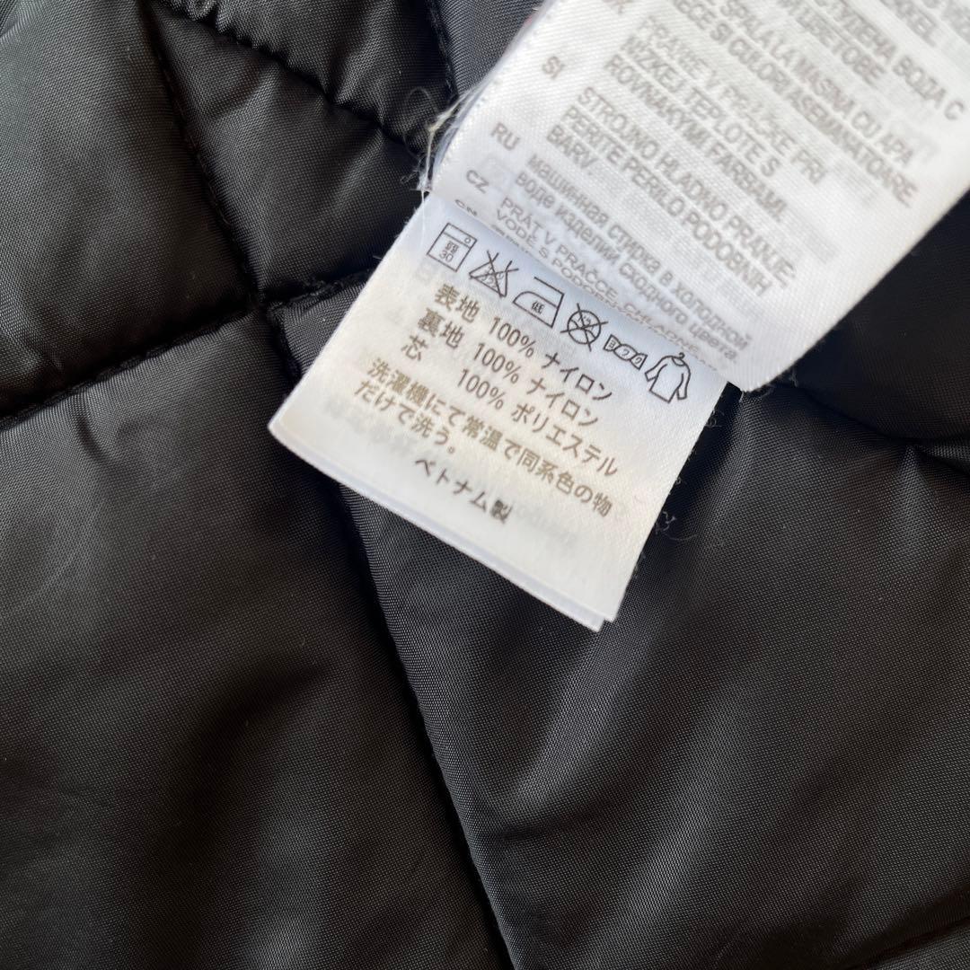 Carhartt フード付きブラウンジャケット