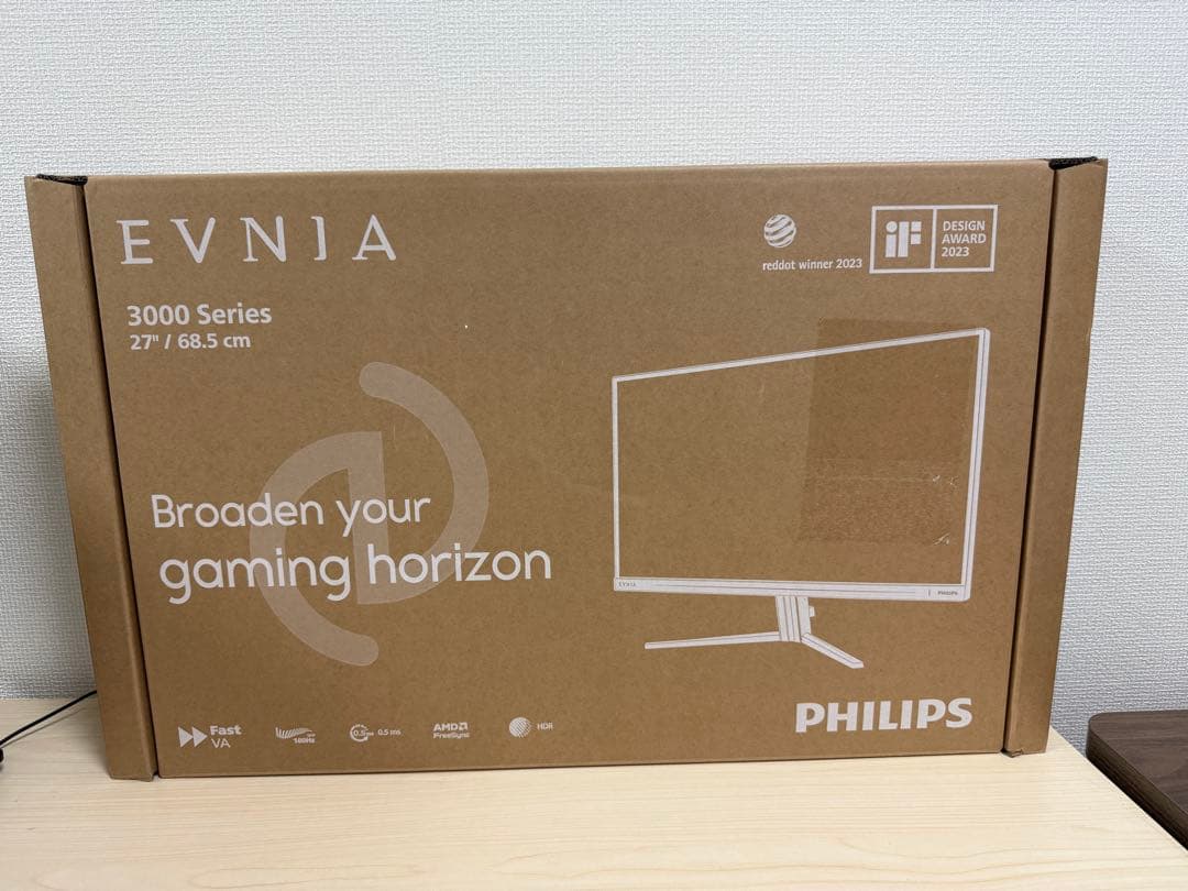 PHILIPS EVNIA ゲーミングモニター 27インチ180Hz QHD ②