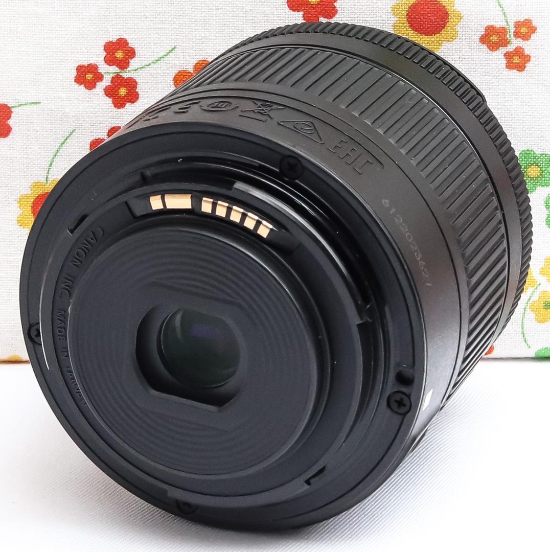 Canon EOS Kiss X9 ☆背景ふんわり！☆軽量ボディ☆スマホに転送