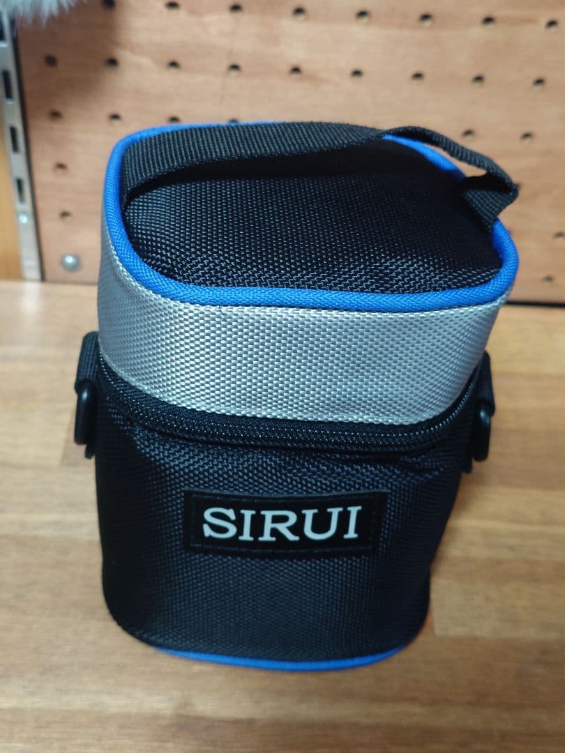 SIRUI AURORA 85mm F1.4 オートフォーカス　Eマウント