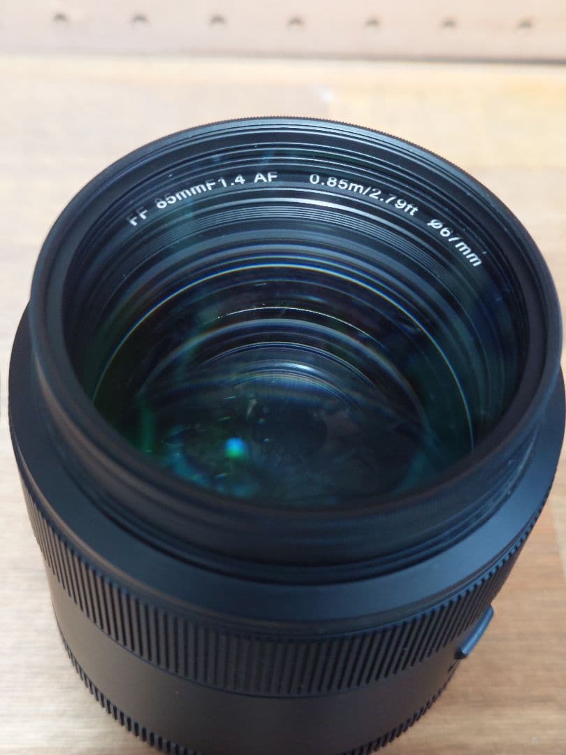 SIRUI AURORA 85mm F1.4 オートフォーカス　Eマウント