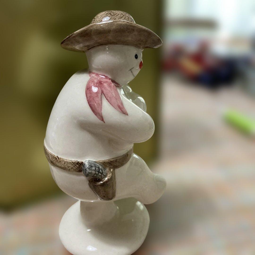 ロイヤルドートンスノウマンカウボーイ