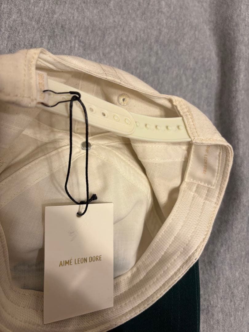 AIME LEON DORE キャップ アイボリー/ダークグリーン