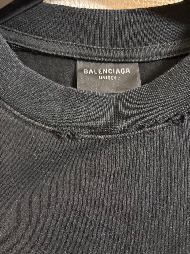 藍飛　BALENCIAGA