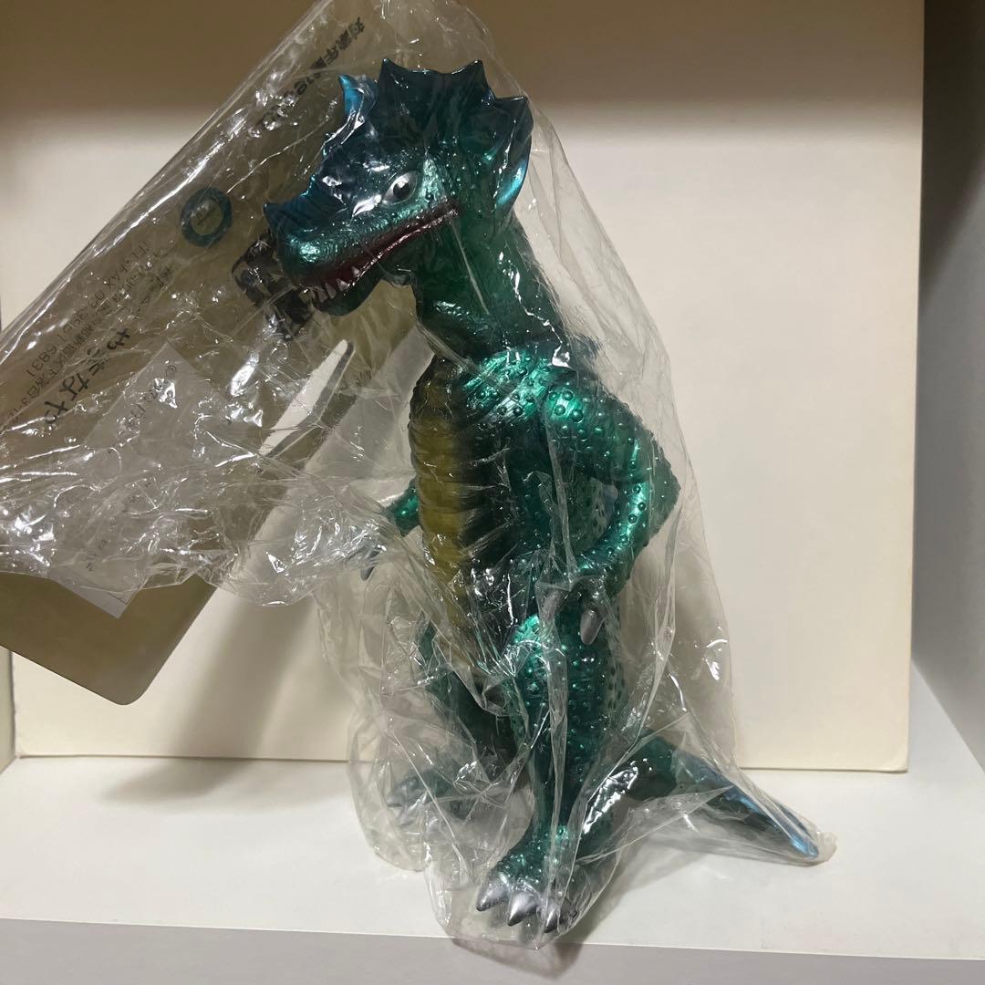 やまなや製 怪獣郷シリーズ アロザ ソフビ フィギュア