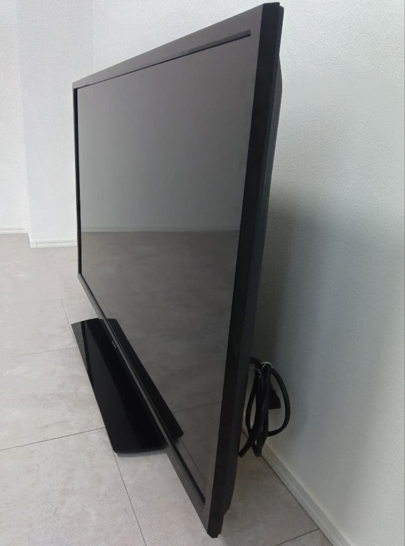 美品 フルHD40型シャープLED液晶テレビ アクオス