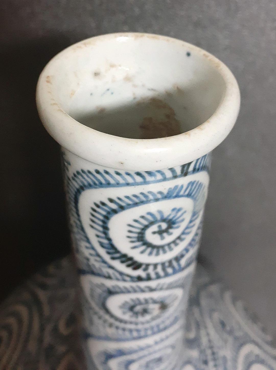 【本物保証！】江戸時代後期　古伊万里　蛸(たこ)唐草文　H.42.6cm　大徳利