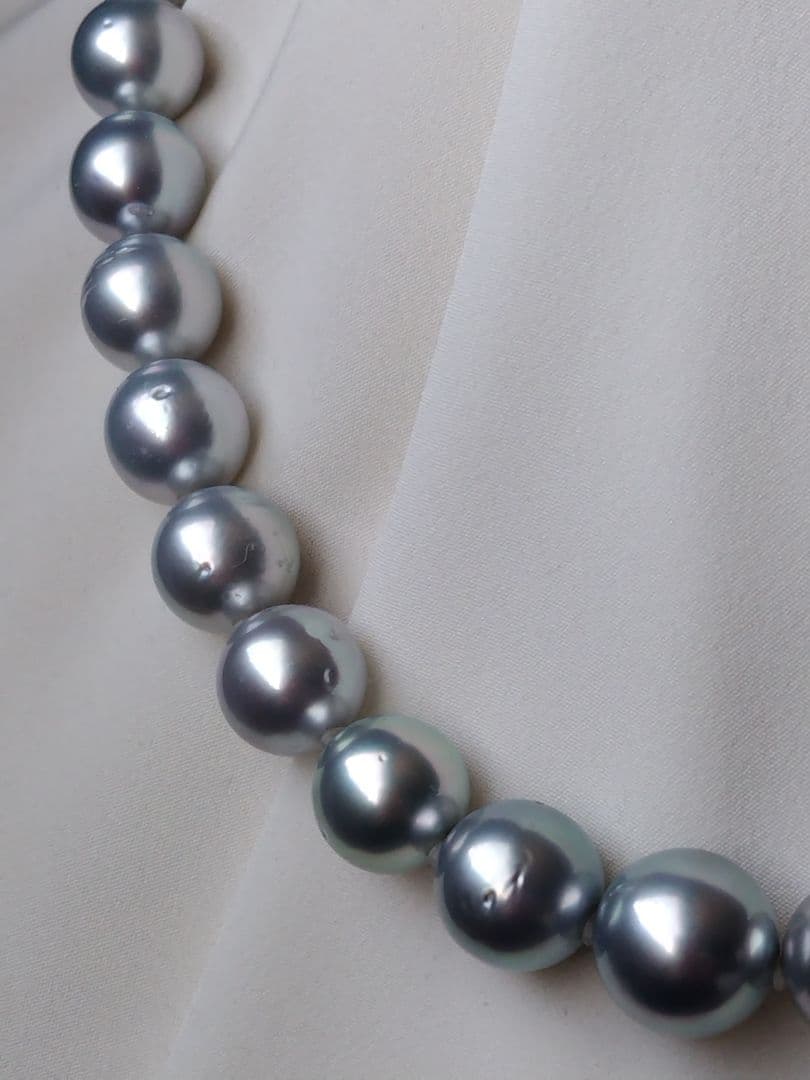 黒蝶真珠シルバーグレーの、ネックレス