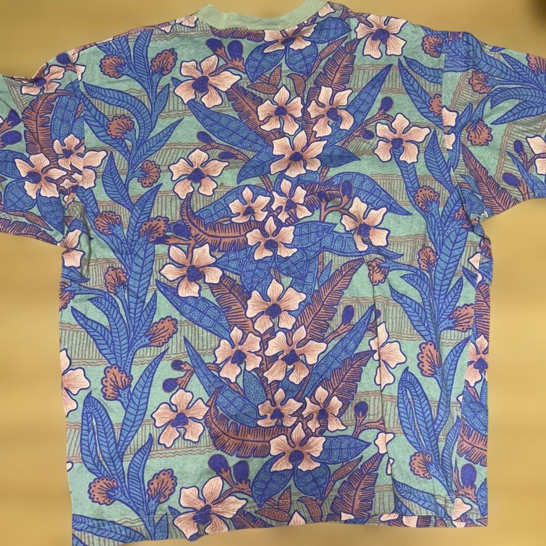 か*ギ様 Stussy フラワーパターン Tシャツ Lサイズ