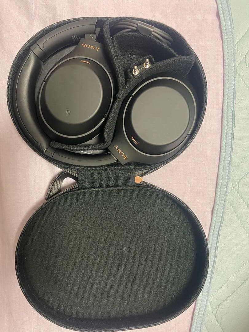 SONY WH-1000XM4 ワイヤレスヘッドホン 純正ケース付 美品箱あり