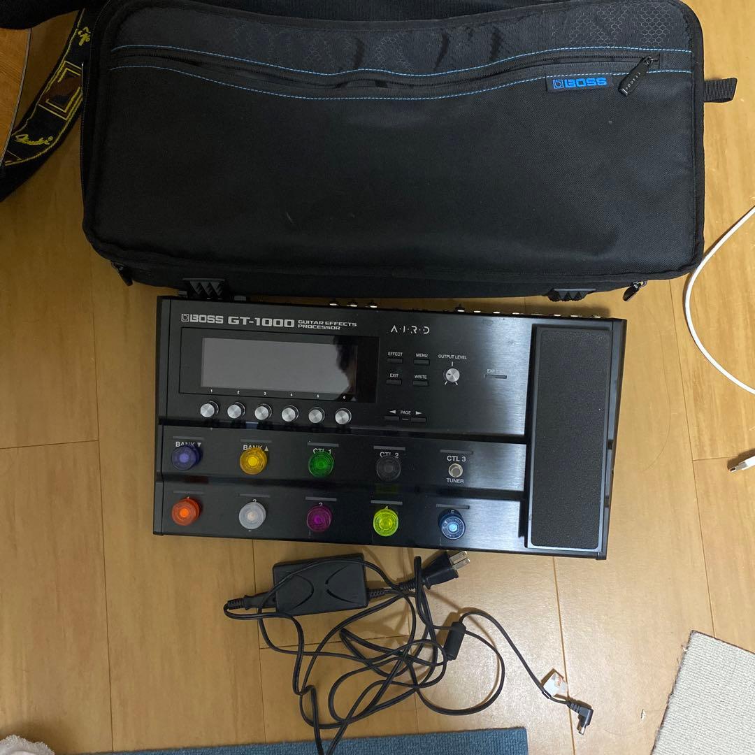 BOSS GT-1000 マルチエフェクター　ケース付き　完動品
