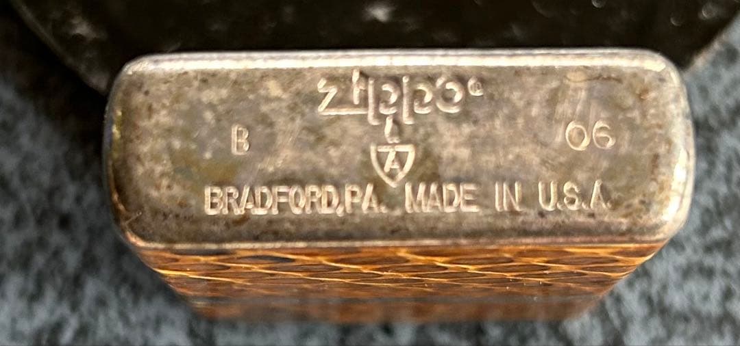 ジッポーライター　リアルパイソン