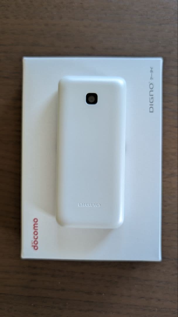 docomo DIGNOケータイ KY-42C　ホワイト