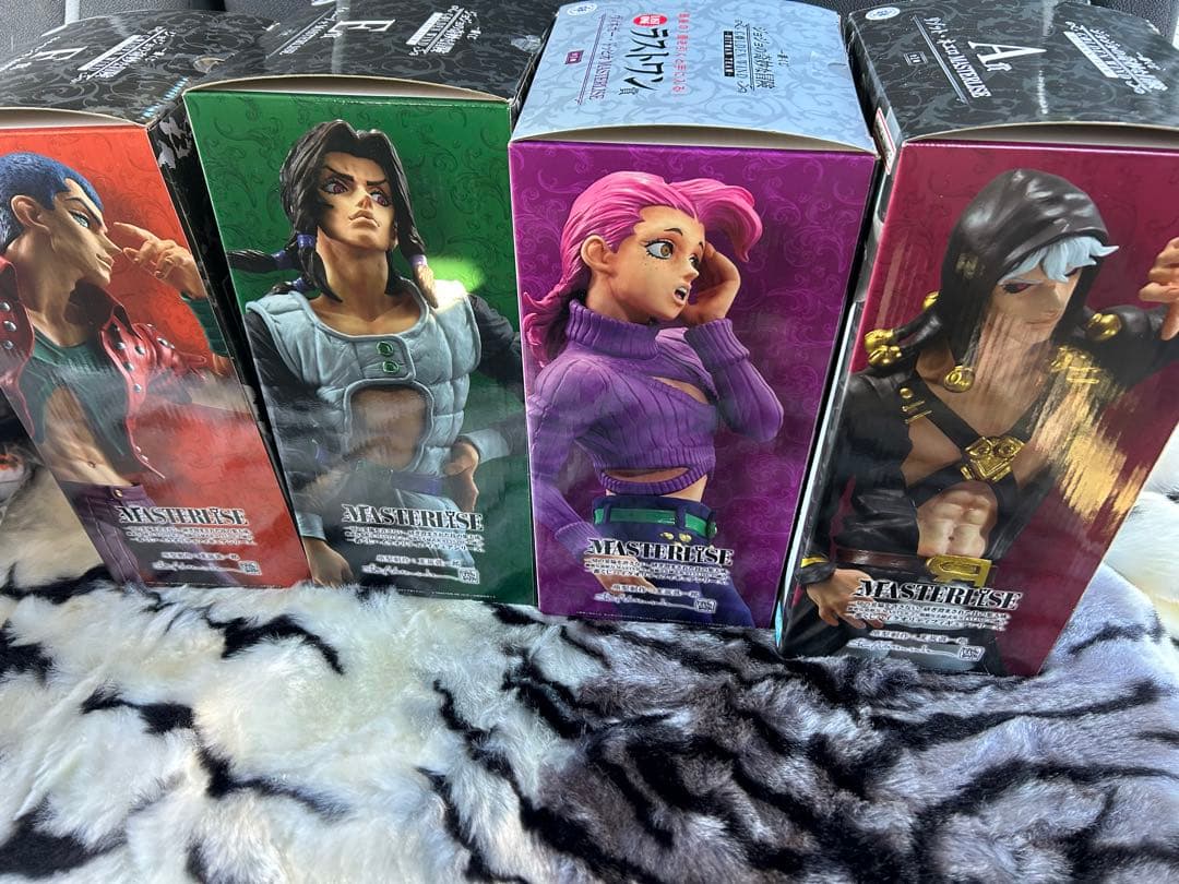 ジョジョの奇妙な冒険 フィギュア 4体セット