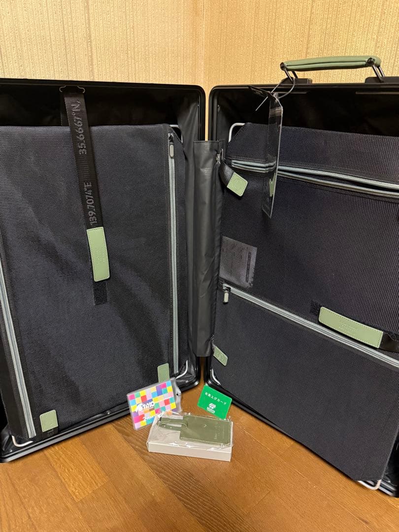 新品 イノベーター 96L スーツケース アルミ　キャリーバック