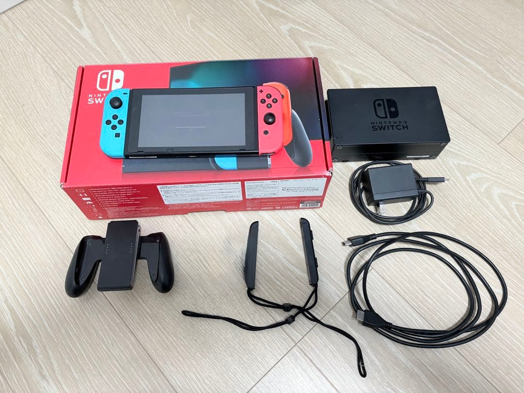 Nintendo Switch 本体、付属品付き、箱あり