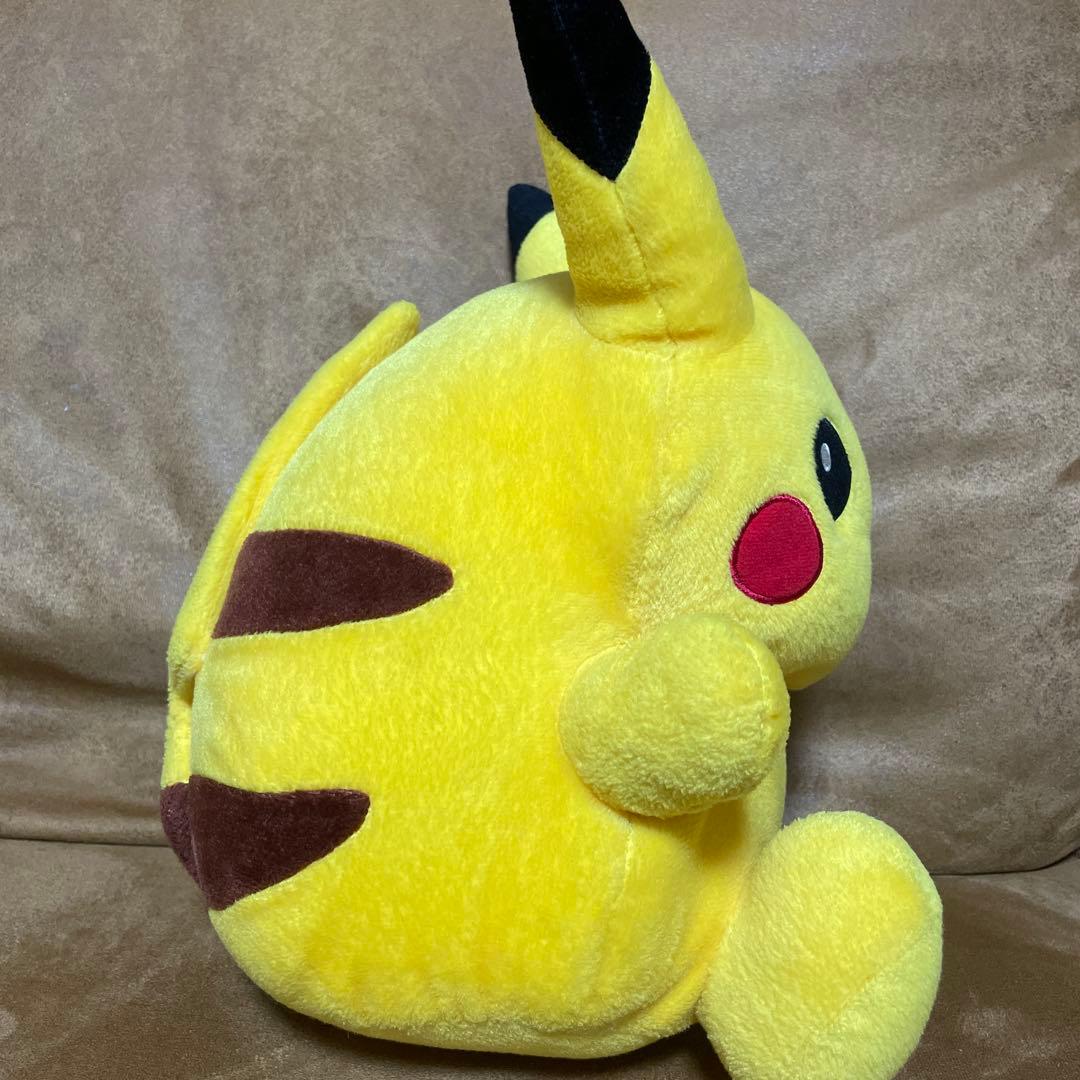 ポケモンセンター　ピカチュウ ぬいぐるみ ポケドール　12インチ　任天堂