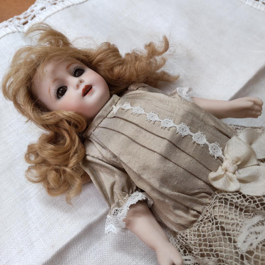 アンティークドール　リプロ　人形　海外作家　ビスクドール