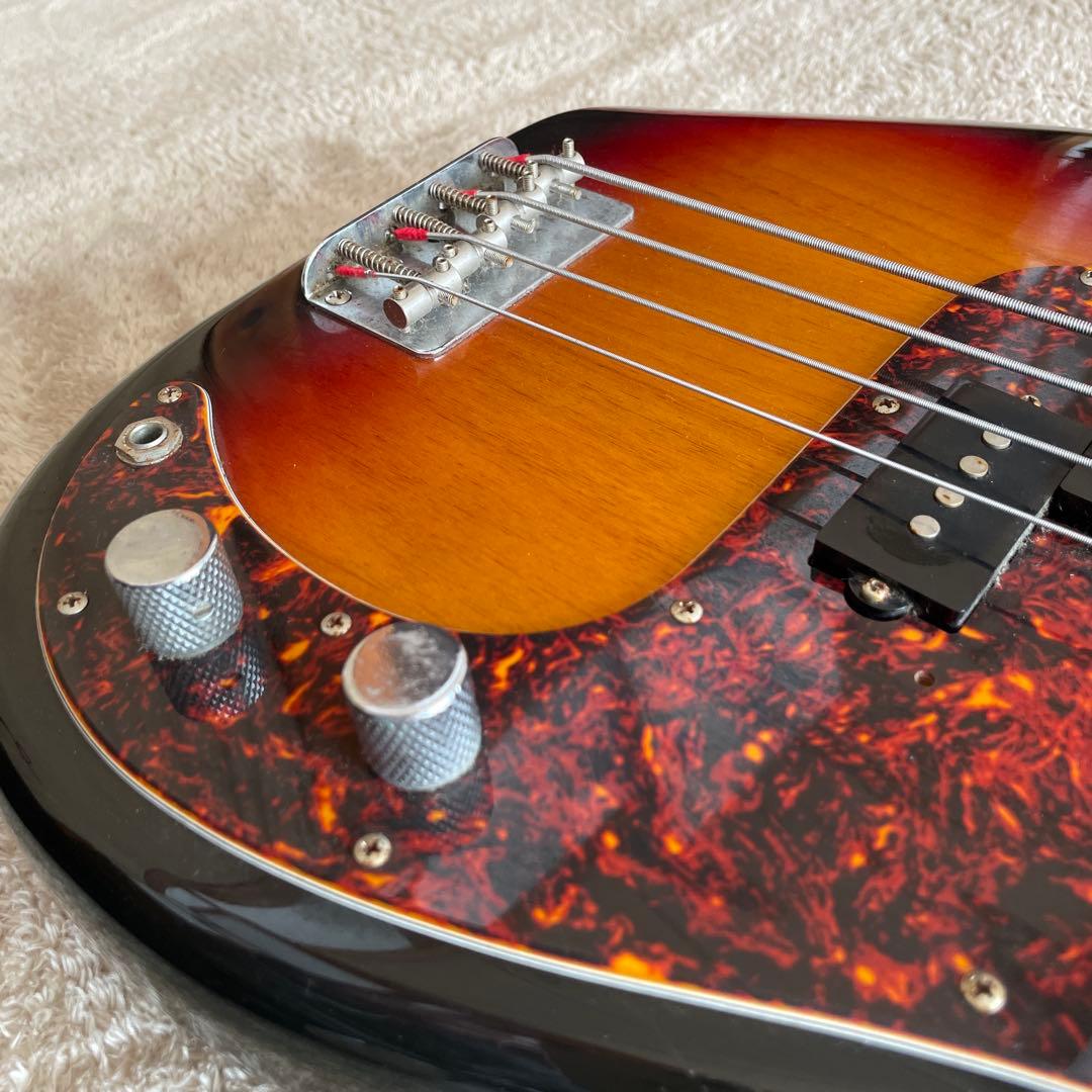 フェンダー　Fender プレシジョンベース