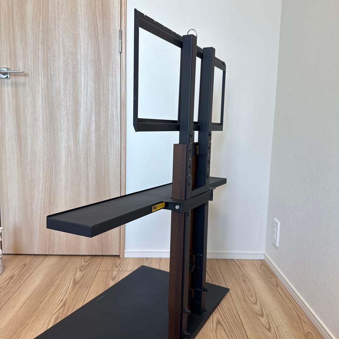 EQUALS テレビ台 モダンデザイン