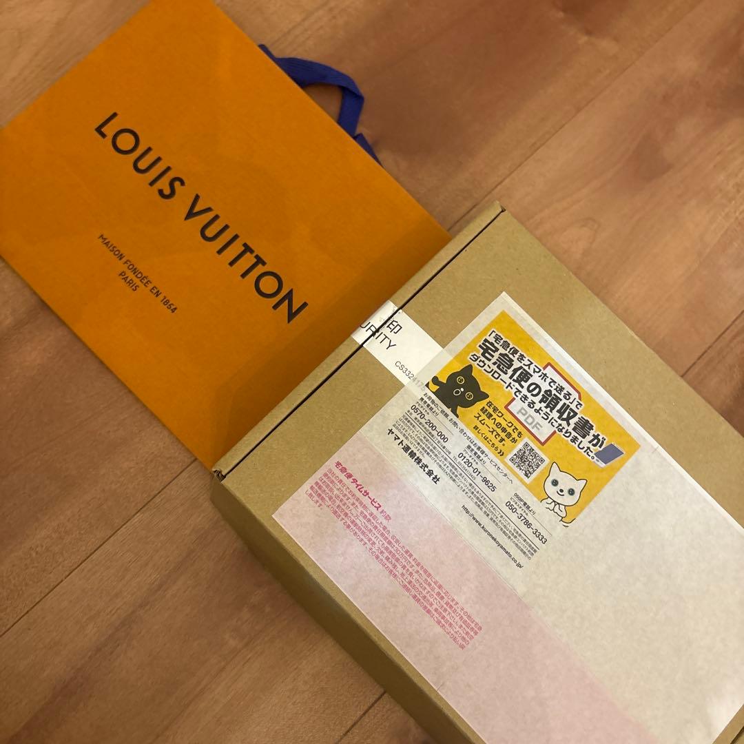 りゅうこ LOUIS VUITTONケース小銭入ポルトモネロザリダミ