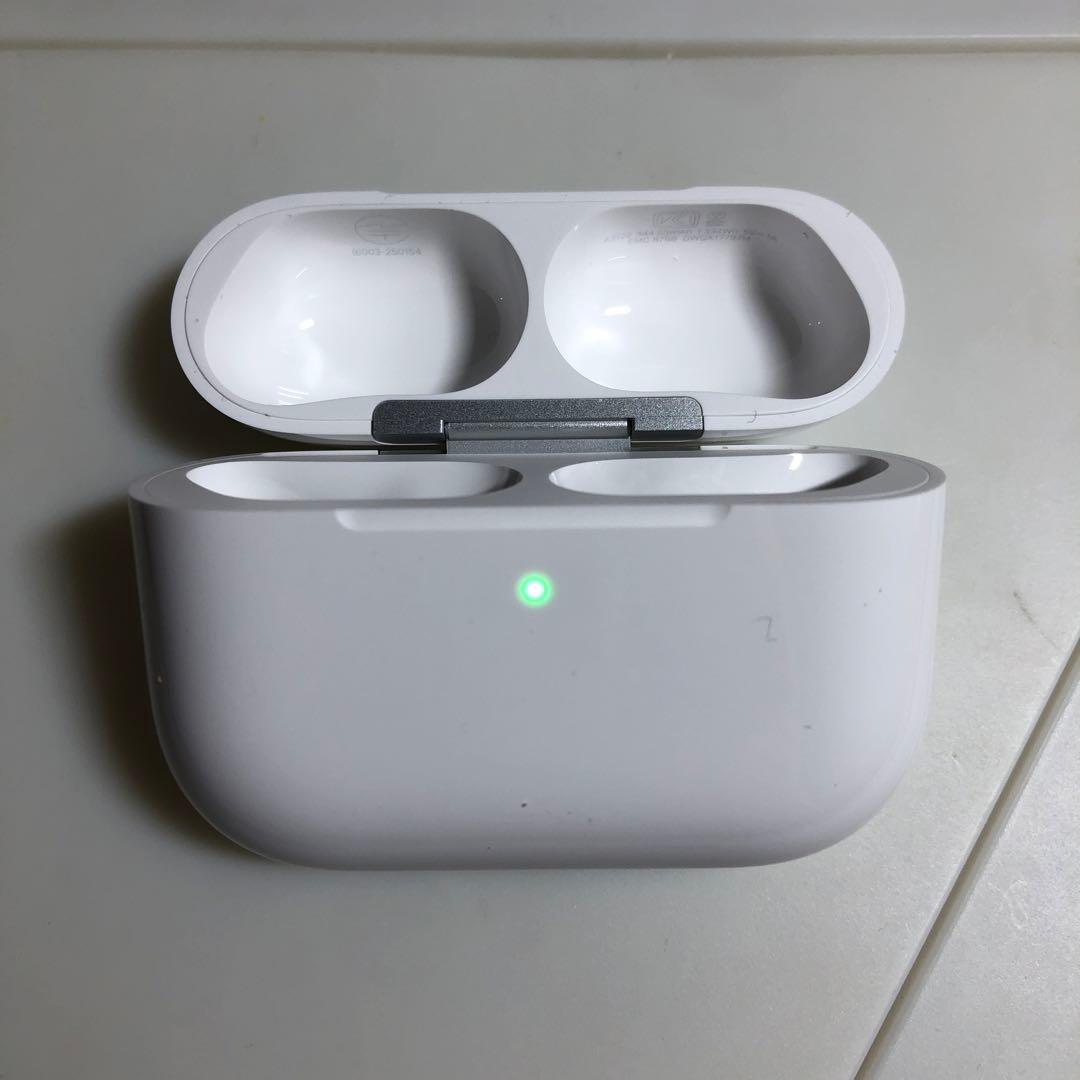 Apple AirPods Pro 第3世代　充電ケース