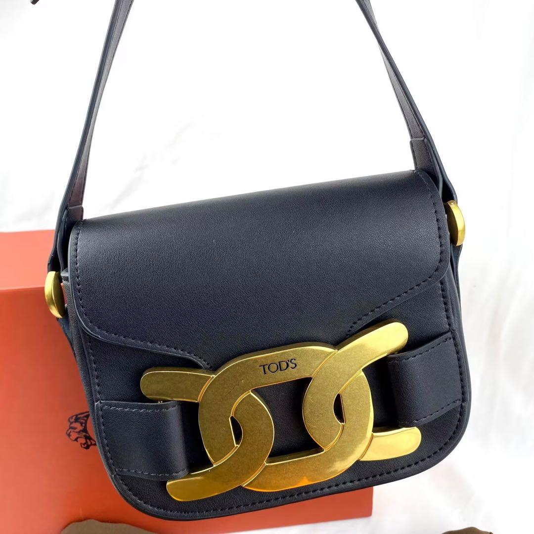 美品TOD'S ブラックレザー ショルダーバッグ