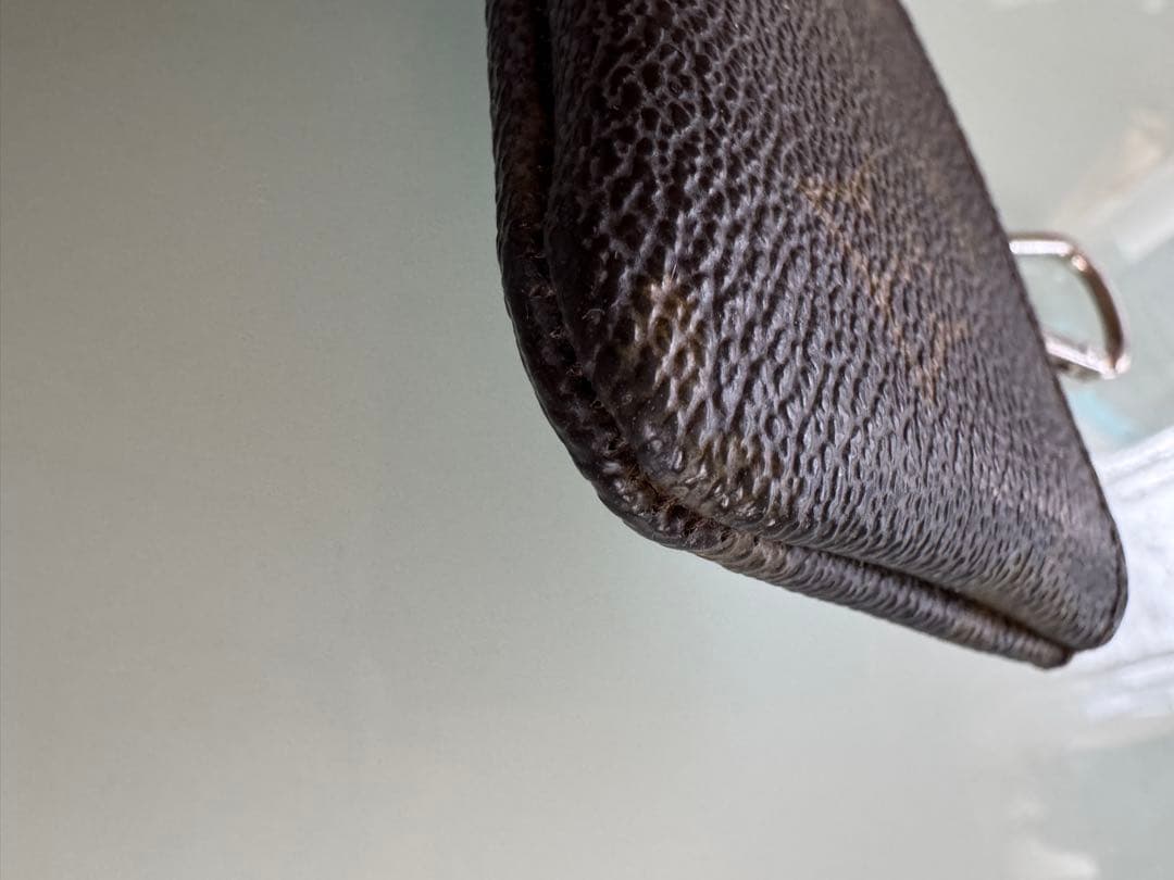 ルイヴィトン モノグラム ポシェットクレ M62650