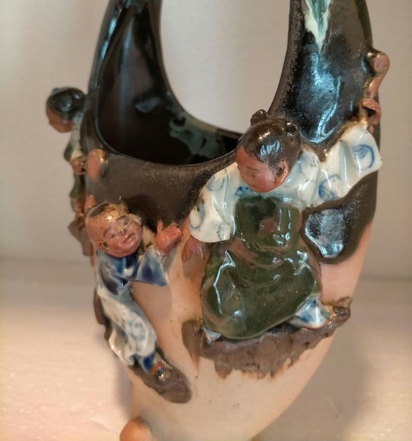 希少　隅田焼 石黒香々 高浮彫人物 花瓶 アンティーク 里帰り