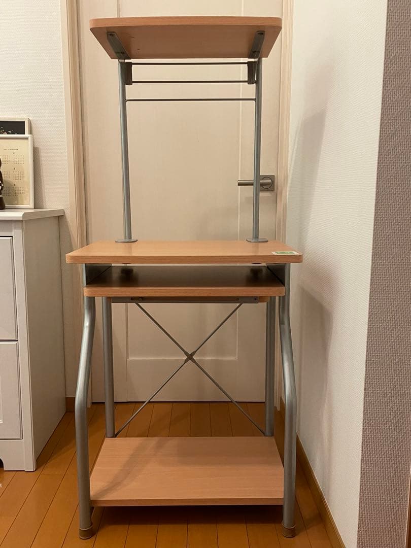 コクヨ　パソコンデスク