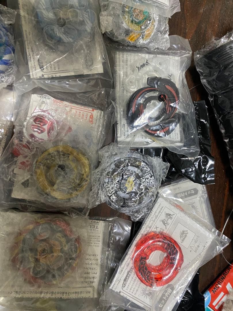 ベイブレード　大会優勝賞品や多数レア賞品