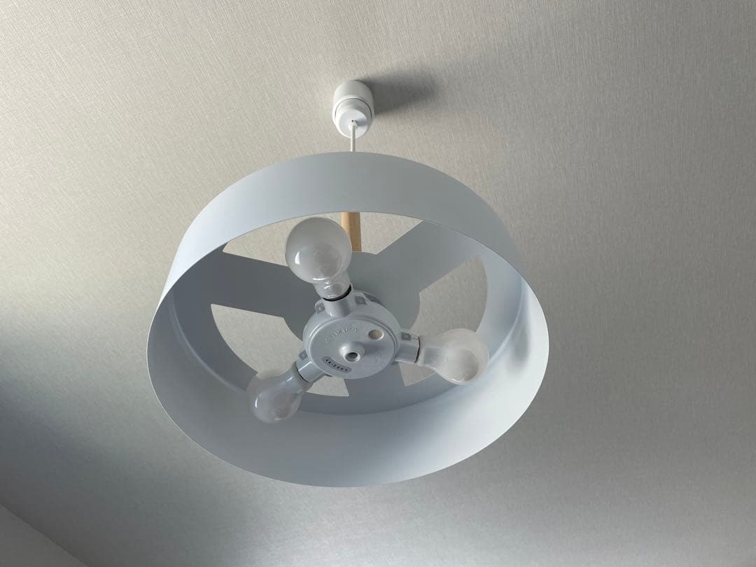 Olika ランプ 3バルブ ペンダント [ ホワイト ]