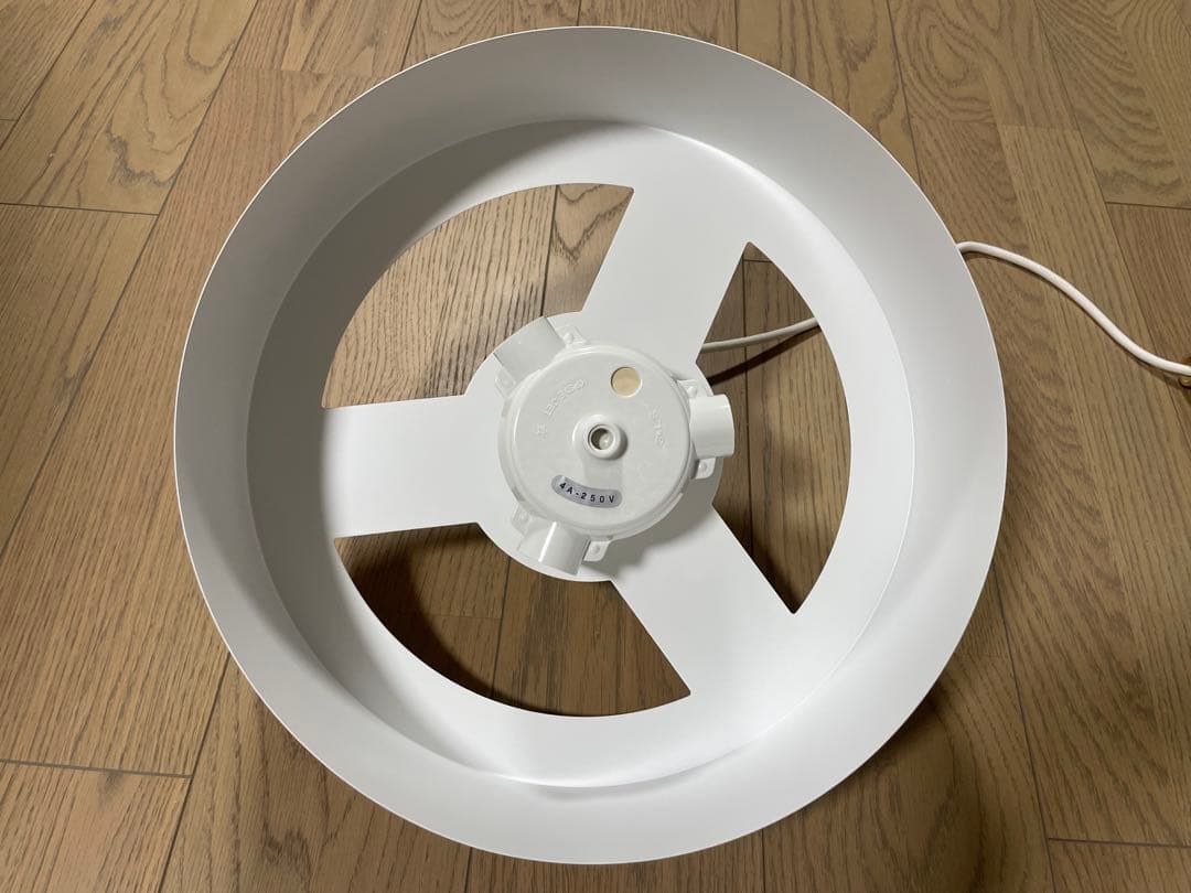 Olika ランプ 3バルブ ペンダント [ ホワイト ]